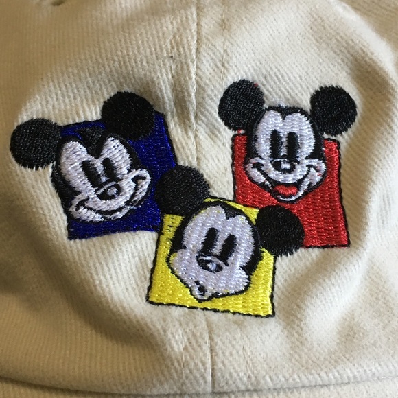 Mickey Mouse Disney Royal Treatment Cap - Picture 4 of 6